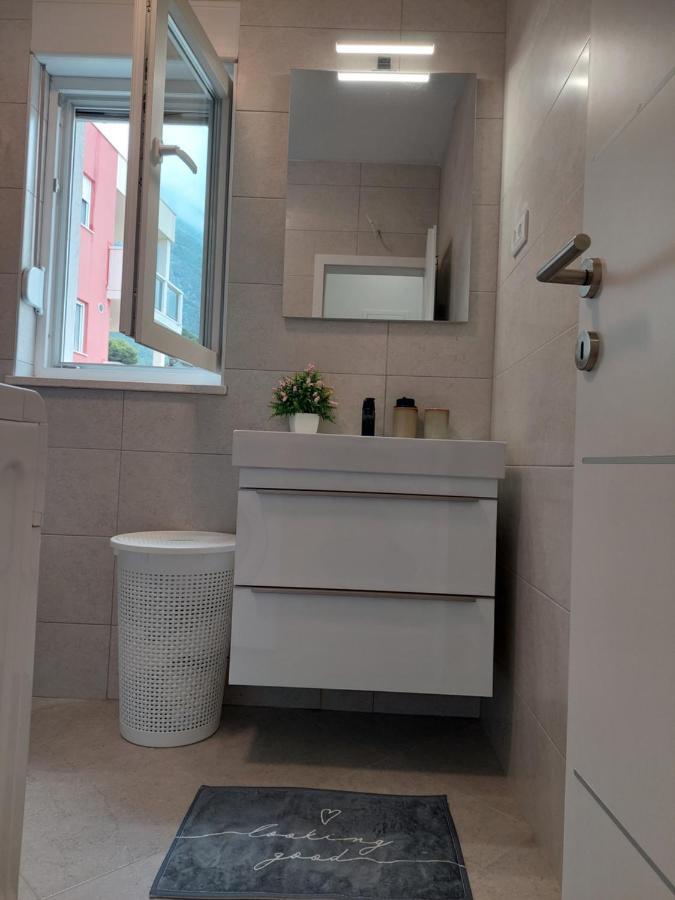 Sunrise Apartment ماكارسكا المظهر الخارجي الصورة